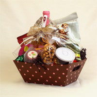 Romance Basket