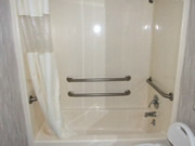 AmazInn & Suites