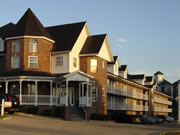 Carriage House Inn