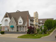 Seven Gables Inn