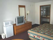Super 8 Plantation Inn
