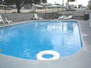 Super 8 Plantation Inn