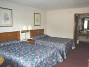 Super 8 Plantation Inn