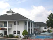 Super 8 Plantation Inn