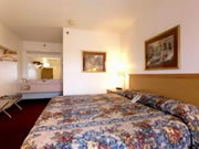 Whispering Hills Inn