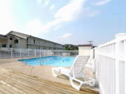 Whispering Hills Inn