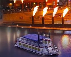 Branson Landing Cruises Lake Queen