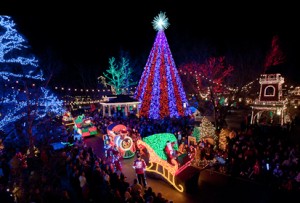 SDC Old Time Christmas Tree Light Parad 2011 NOP
