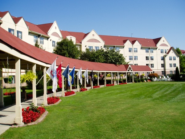 Part of the spacious relaxing grounds of the Welk Resort.