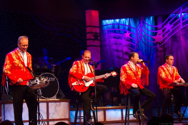 Steve, Scott, Gregg, and John Presley performing  "Midnight Special".