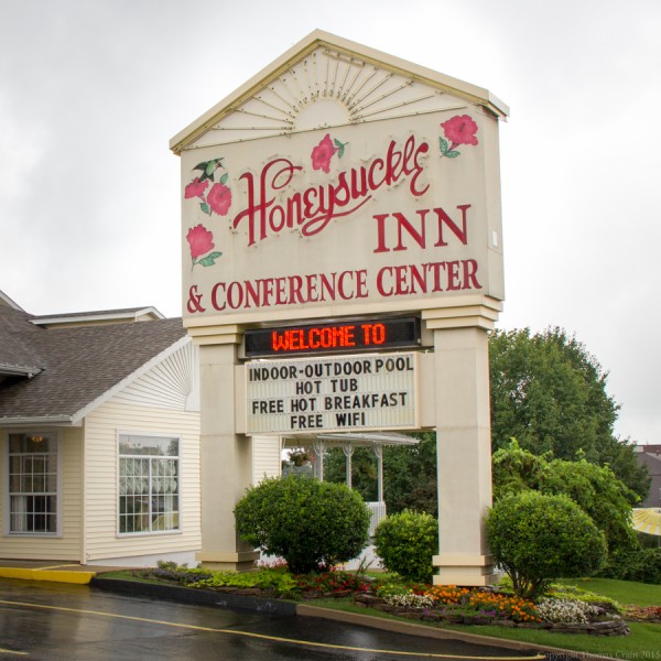 Entrance to Honeysuckle Inn & Conference Center